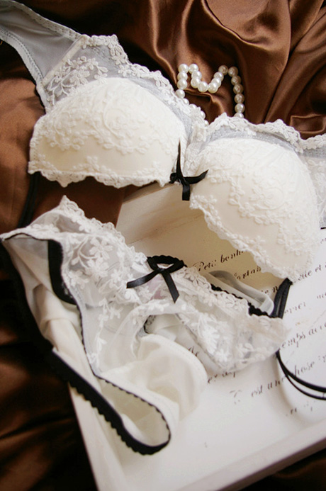 La senza sweet three-dimensional lace underwear bra