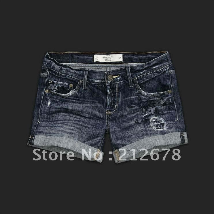 Ladies embroidery high rise jeans ,hip-cut slim sexy denim shorts water washed blue