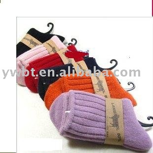 Lady's 80%rabbit fur,15%Polyester,5%Spandex socks/ thick warm socks USD6.22/pair,pure color socks