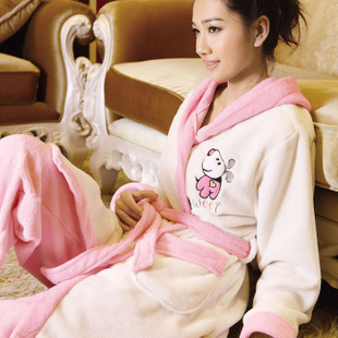 Lady's coral fleece towel bathrobe tanks extra thick women's sleepwear nightgown with a hood pajamas twinset for women
