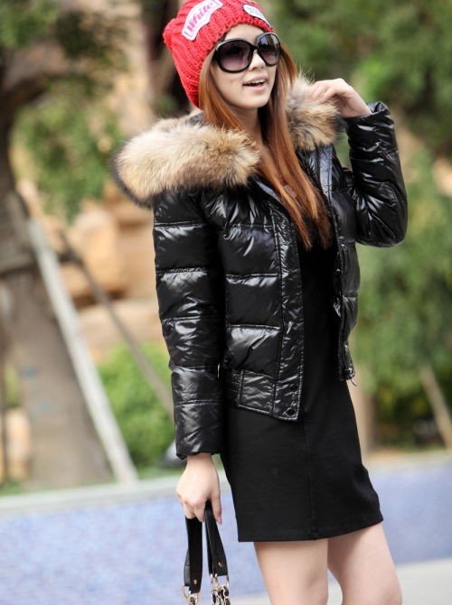 Large raccoon fur short design Women down coat outerwear