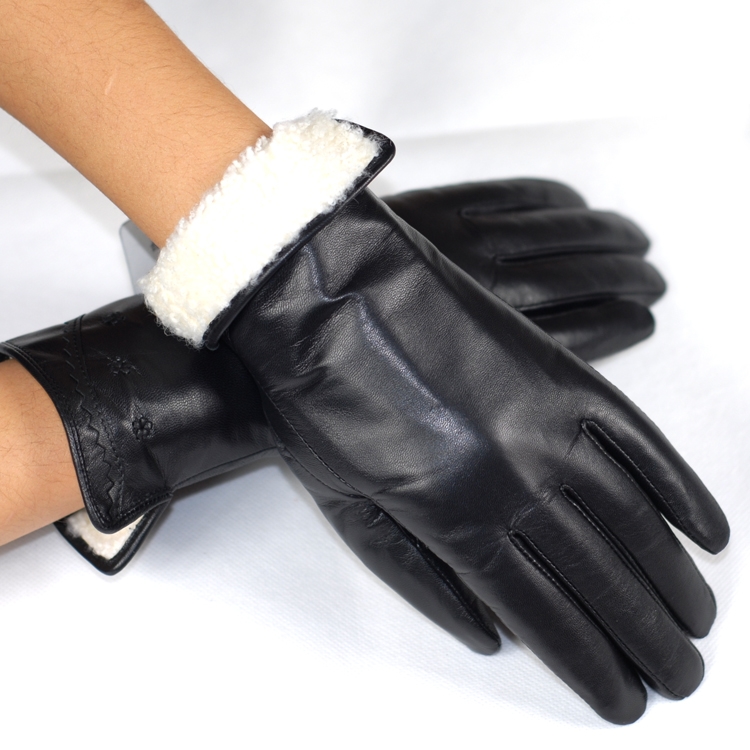 Leather gloves genuine leather gloves fur one piece gloves winter thermal lamb's thickening women's fashion