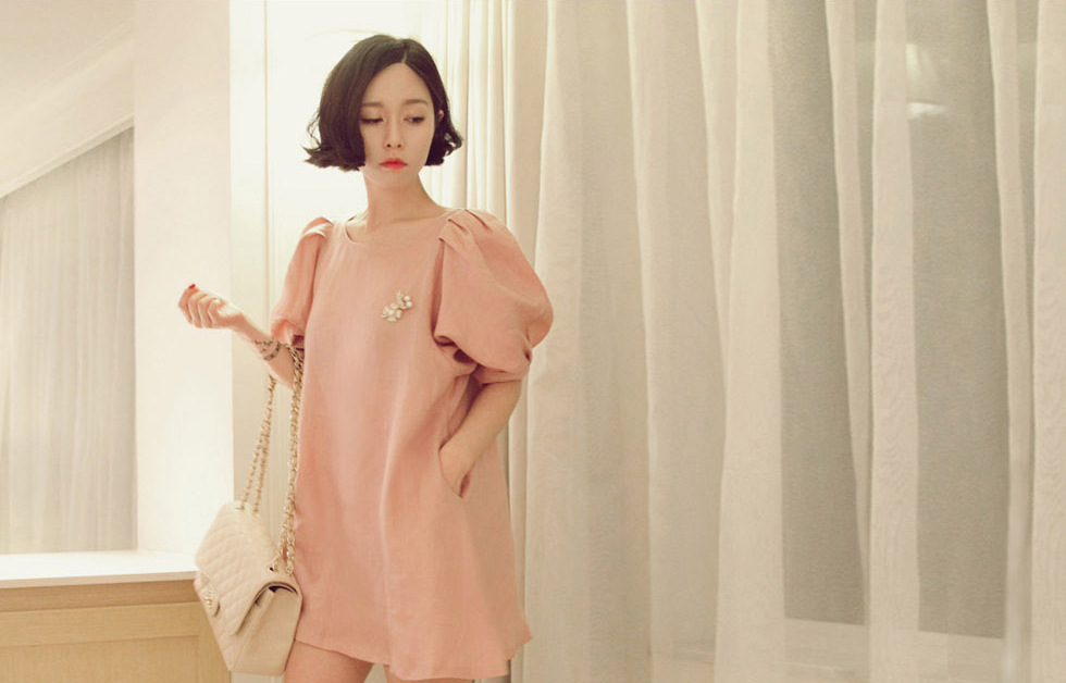Leather pink noble puff sleeve lantern sleeve loose one-piece dress ,Free shipping