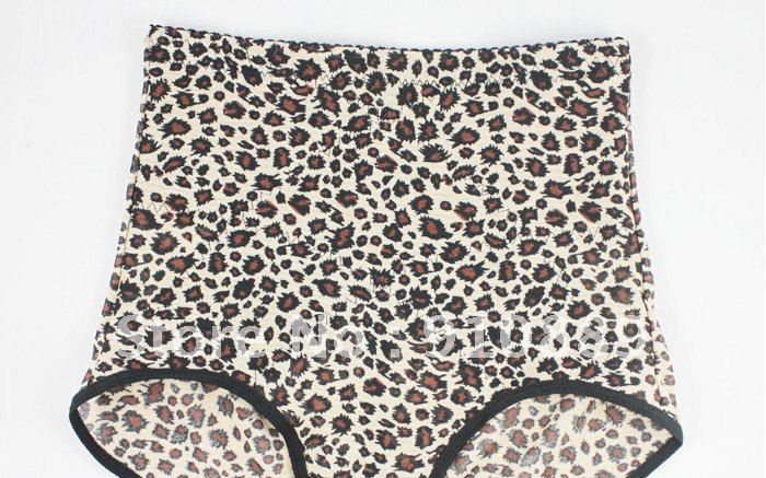Leopard grain sexy hollow out to receive an abdomen carry buttock women's underwear