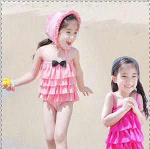 little girls pink bowknot swimsuit 5pcs per/lot,free shipping