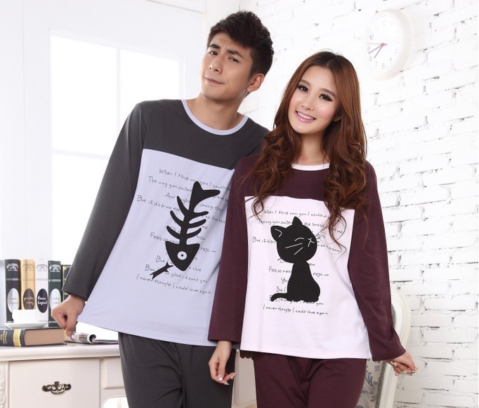 Long sleeve cartoon women and men fall upset leisure wear two suits Free shipping  cats and fishes  pajamas