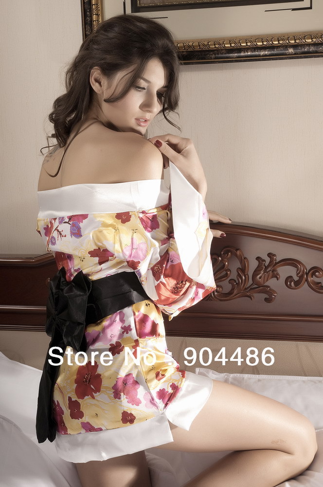 Long sleeve nightgown Japenense  kimono Very hot !!!