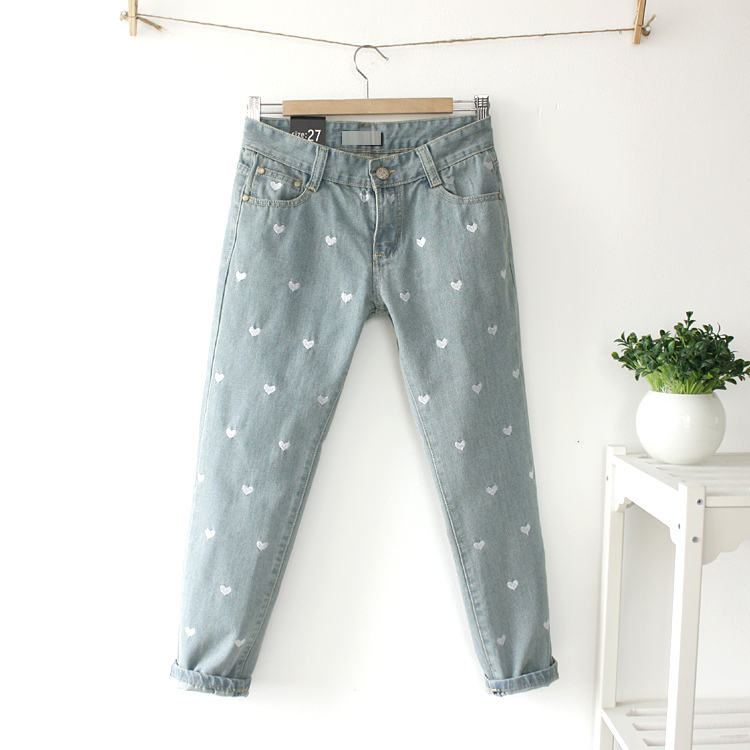 Love embroidery light color 9 jeans roll-up hem knee length trousers