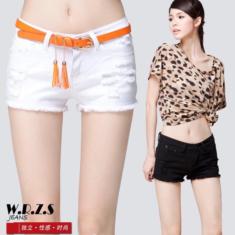 Love me 2012 spring female autumn and winter all-match hole white denim shorts plus size