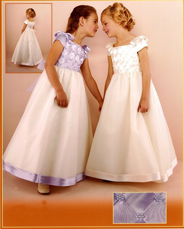 Lovely Bowknots Decoration Beaded Square Neckline A-line Satin Floor Length First Communion Dresses