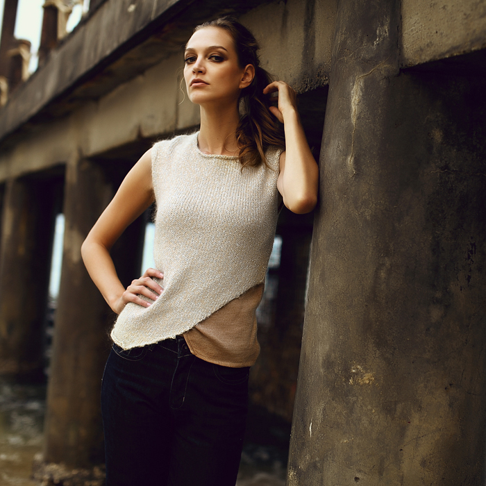 M women's gold thread wool sleeveless o-neck autumn and winter thermal sweater s 0234