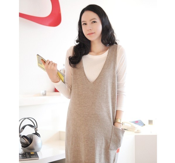 Maternity clothing 2013 spring and autumn fashion twinset maternity sweater V-neck sweater vest long-sleeve basic shirt