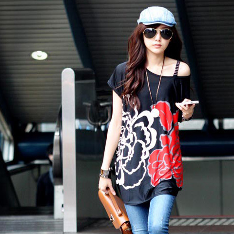 Maternity short-sleeve T-shirt 2013 summer maternity clothing fashion o-neck flower pleated long design t-shirt Maternity tops