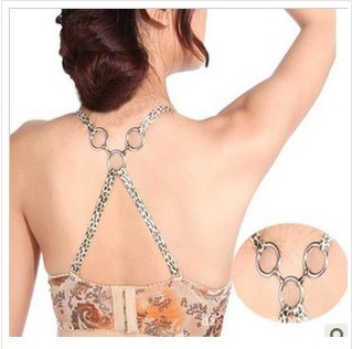 Metal ring buckle leopard print behind the cross shoulder strap pectoral girdle underwear belt