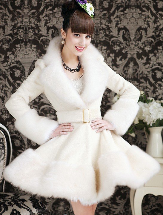 Milk White Faux fox fur collar dress Big skirt pendulum women's winter coat  jacket