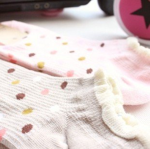 Min Order $10(mixed order) Retail  Lovely lace polka dot cotton socks, ship socks  A036