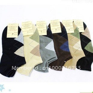 Min Order $10(mixed order) Retail  Male socks cotton Argyle Plaid casual  socks  ship socks
