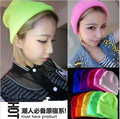 Min.order is $10(Mix order) Free Shipping hat Japanese harajuku fluorescence hat, knitted hat, 9519 men and women
