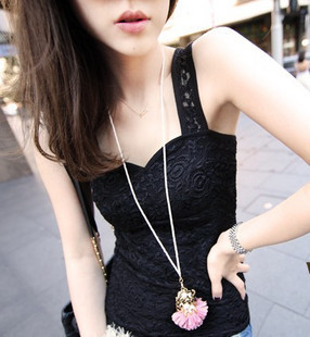 Min.order is $15 (mix order)Free Shipping 2012 spring lace vest lace double layer slim sexy basic spaghetti strap vest b605