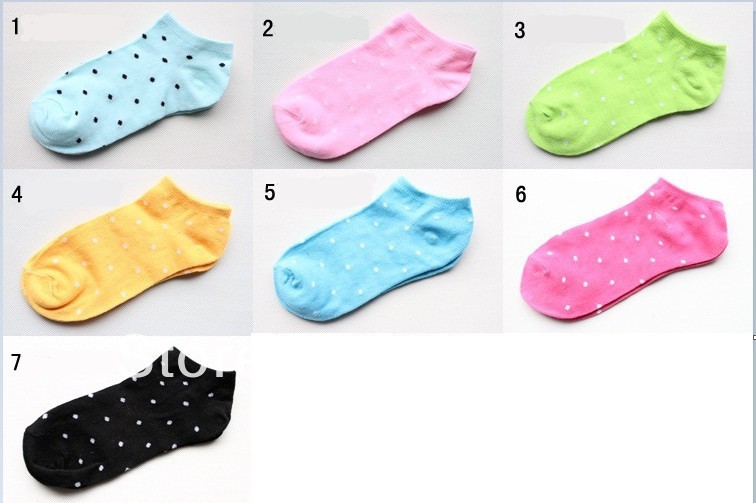 (Min order is $ 8 Mixed order)CL2006 Male And Female Colorful Dot Sports Socks Stockings Hosiery, High quality 7 paris socks,hot