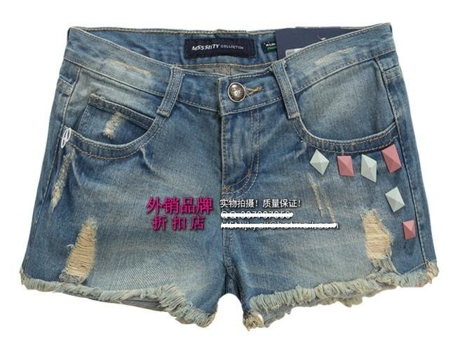 Modern three dimensional box of rivets,  hole, sexy flash denim shorts / hot pants