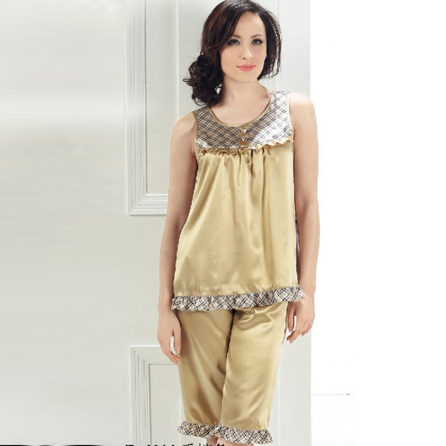 Mulberry silk heavy silk sleepwear check decoration sleeveless vest capris set 6906 free shipping
