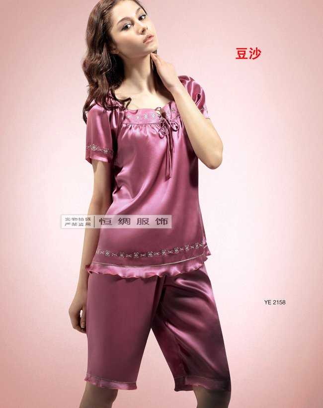 Mulberry silk sleepwear women's lounge summer o-neck short-sleeve top capris set 2158