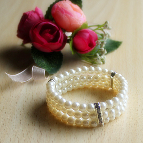 Multi-layer pearl sparkling diamond bracelet bride and bridesmaids wedding jewellery 3