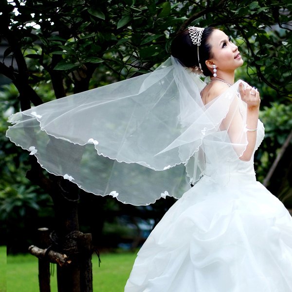 Multi-layer rhinestone veil long trailing veil lace gloves wedding dress