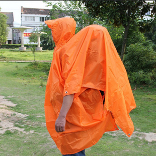 Multifunctional poncho raincoat three-in backpack raincoat poncho tent ground cloth mat