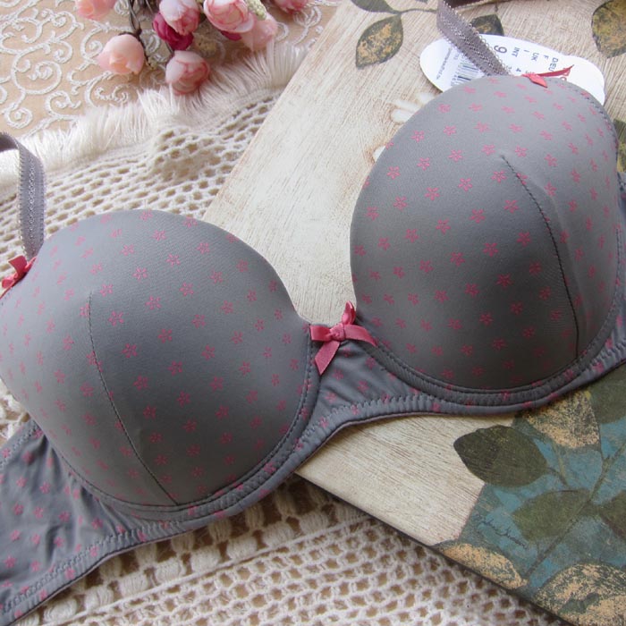 N3 manguun fancy print thin sponge bra 80c