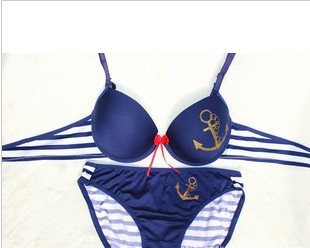 Naval Air personality anchor Navy Stripe smooth gather underwear bra set