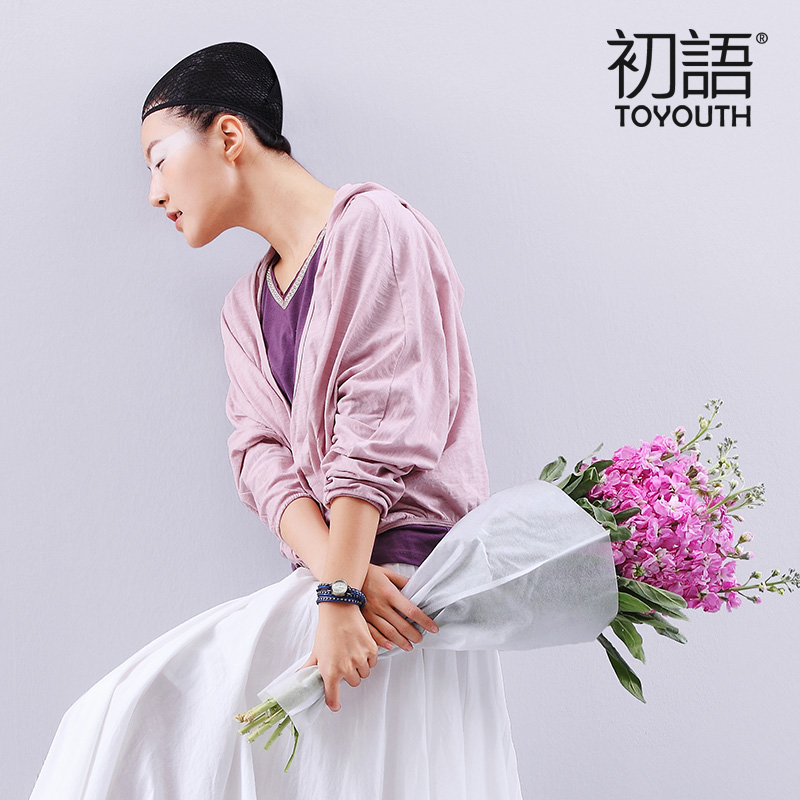 Neutral fashion New casual loose batwing sleeve knitted with a hood short jacket chromophous 2013 spring best quality