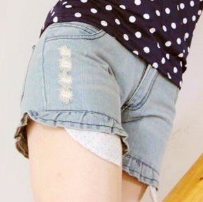 New coming ladies summer short shorts, high valued street style fashion holed jeans, free shipping punk mini ruffled pants