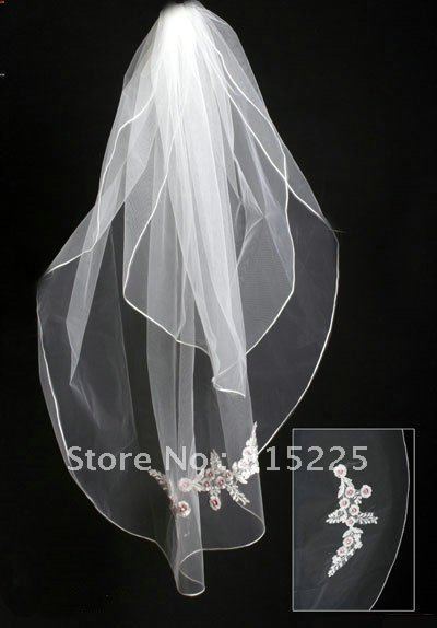 New Empire Stunning In Stock Multi Layer Accessories Veils For BridalGown Wedding Dresses White Tulle Applique