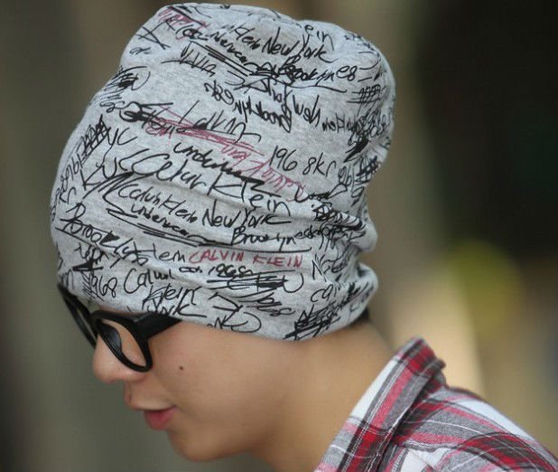 New fashion  Art signed letter Men's Women's hats cotton Korean hip-hop cap Unisex Free Shipping