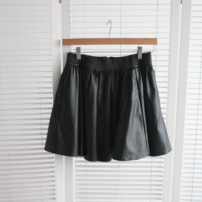 New Fashion Suikka 2012 vivi hot elastic waist big skirt bust skirt leather skirt Free shipping