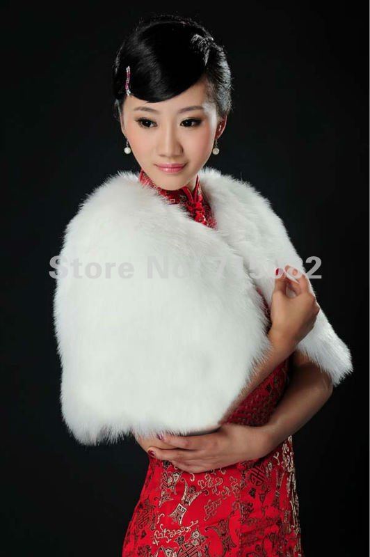 NEW Ivory Faux Fur Wrap Shrug Bolero Jacket/Coat Bridal/Wedding Shawl