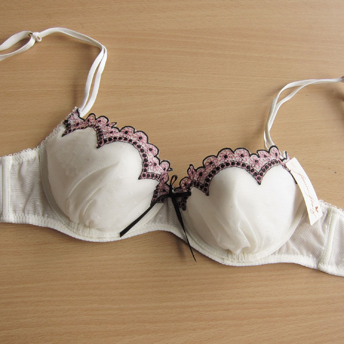 O2 passion play white gauze lace bra 80a