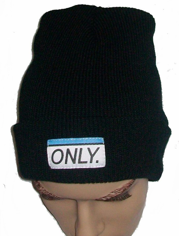 ONLY BEANIE HATS Black freeshipping