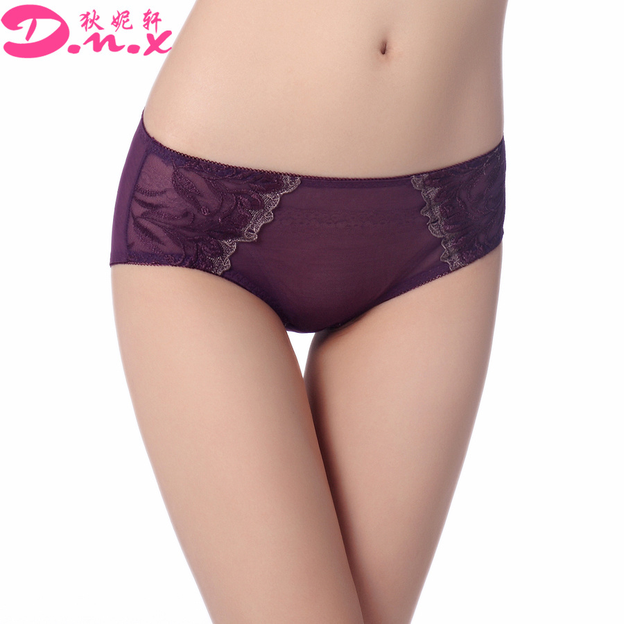 Panty purple noble decorative pattern embroidery comfortable briefs