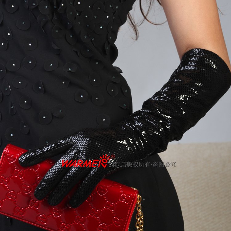 Patent leather women's medium-long genuine leather gloves l041nn
