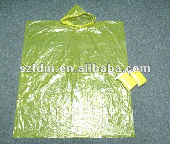 PE/PVC disposable rain coat