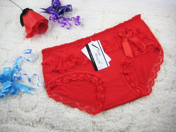 Pierced Butterfly lace sexy underwear princess sexy ladies panties butterfly tie with diamond lace temperament interest 86316-2