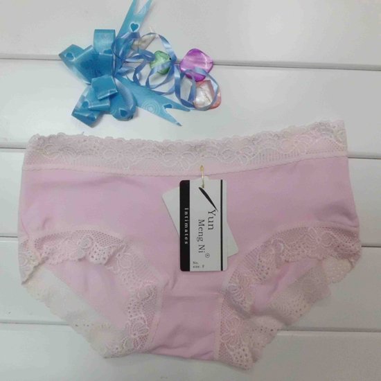 Pierced Butterfly lace sexy underwear princess sexy ladies panties butterfly tie with diamond lace temperament interest 86332-3