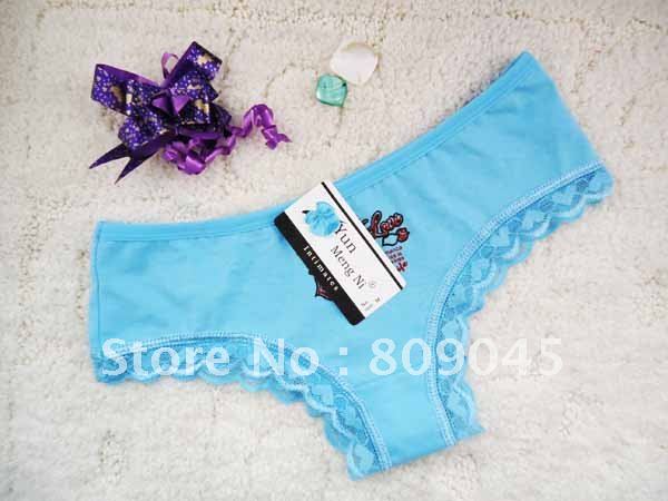 Pierced Butterfly lace sexy underwear princess sexy ladies panties butterfly tie with diamond lace temperament interest 86357-5