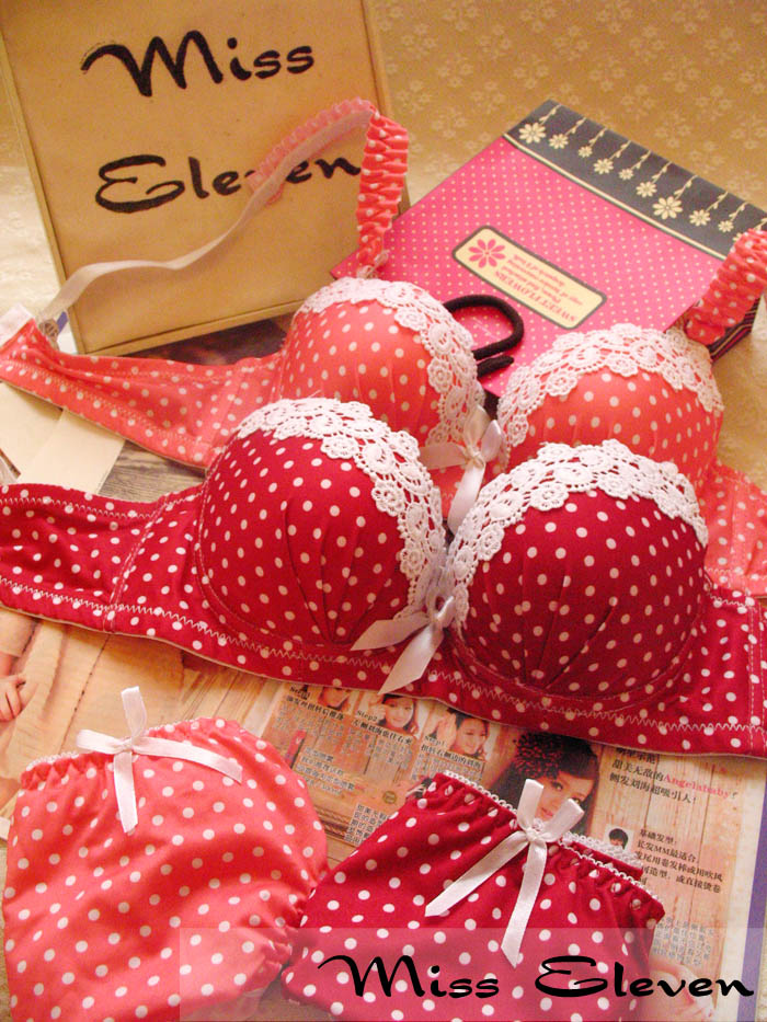 Pink thickening push up side gathering 3 breasted underwear bra set