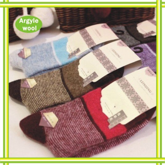 Pinstripe Winter  thicken  bedsock  Female lady  Angora/Wool terry sock  5colors 45g  soft moisture pick-uip Comfortable (S-105