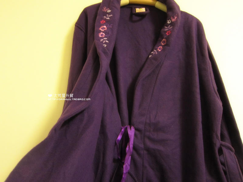 Plus size embroidery polar fleece fabric long robe