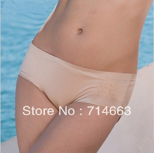 Princess Panties Exquisite Stencilling Comfortable Seamless Women's Sexy Panties